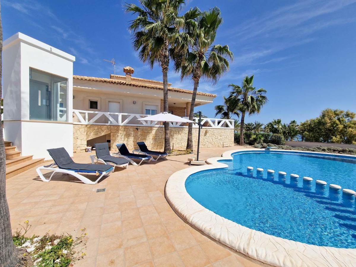 אוריהואלה Frontline Beach Villa Playa Flamenca מראה חיצוני תמונה